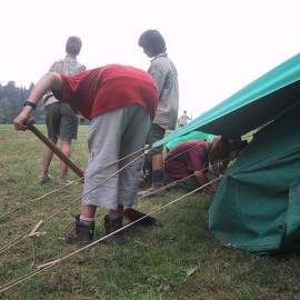 Greppeltjes voor de regen - Scouts en Gidsen Zaventem 